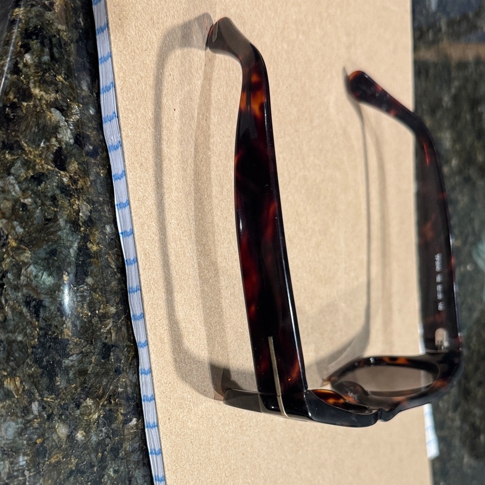 Tom Ford Tortoise Shell Sunglasses - Picture 2 of 6